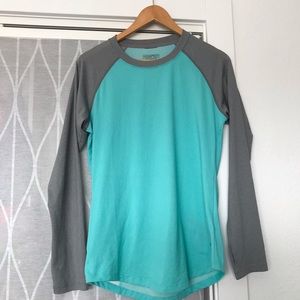 💗Patagonia Women’s Top💗